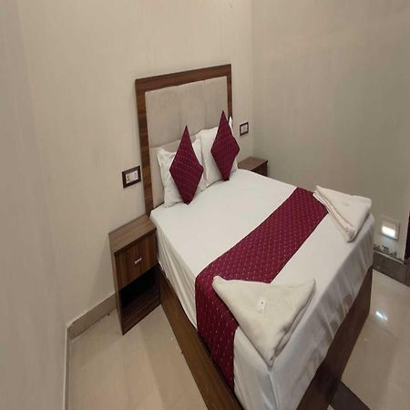 Hotel Blue Sky Residency Mumbai Exterior photo