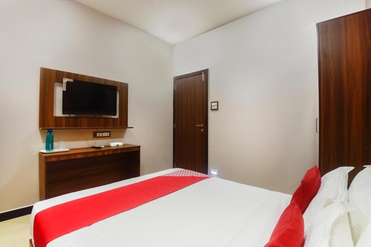 Hotel Blue Sky Residency Mumbai Exterior photo