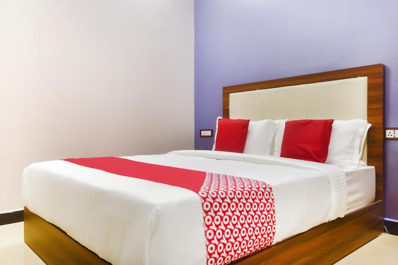 Hotel Blue Sky Residency Mumbai Exterior photo