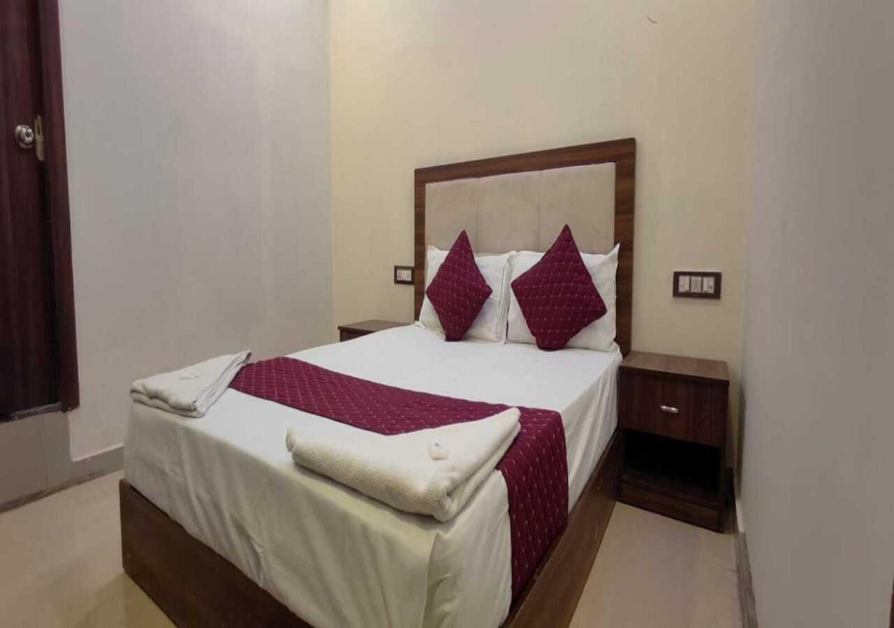 Hotel Blue Sky Residency Mumbai Exterior photo