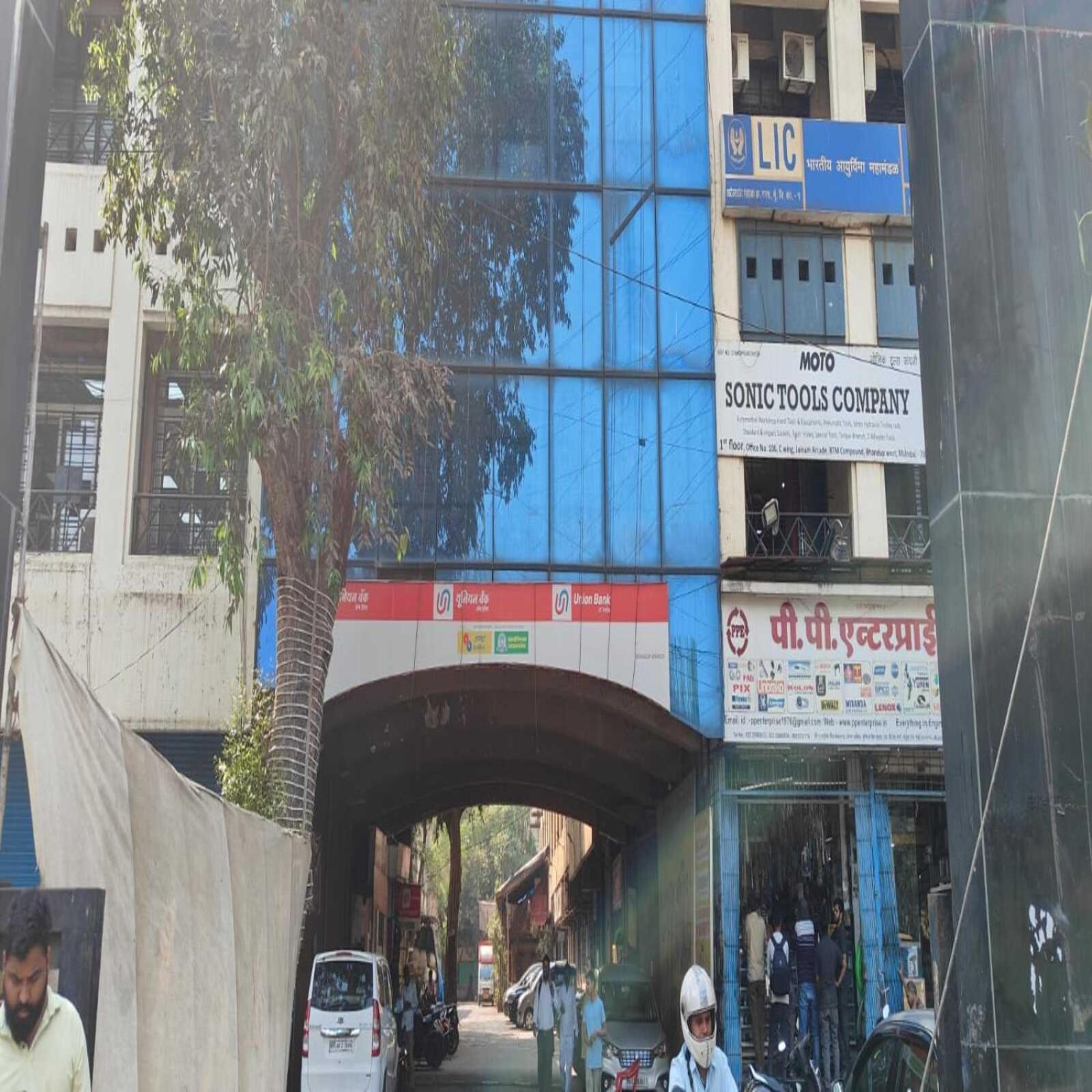 Hotel Blue Sky Residency Mumbai Exterior photo